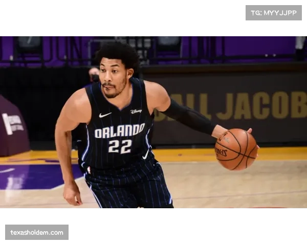 杰基·杨成为WNBA首位年薪破百万球员